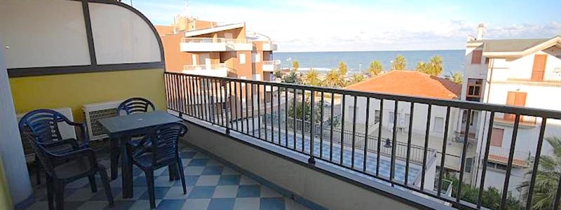 5977_16-balcone