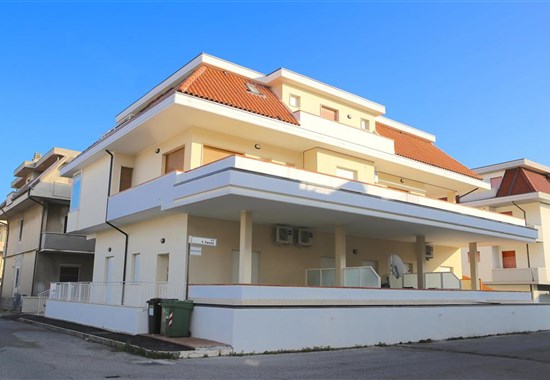 RESIDENCE ELITE - Palmová riviéra - Martinsicuro