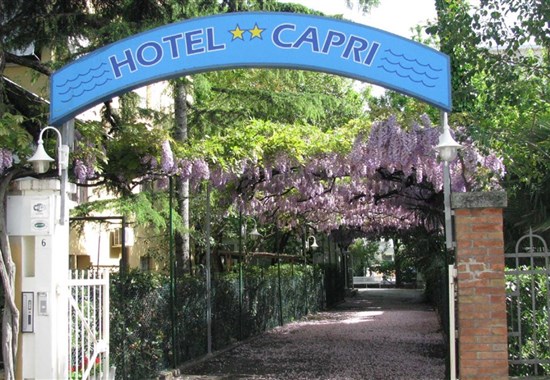 HOTEL CAPRI - Rimini