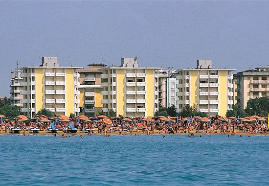 APARTMÁNOVÝ DŮM GIRASOLE - Bibione