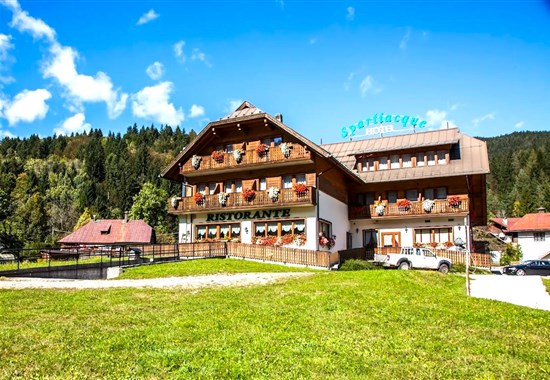 HOTEL SPARTIACQUE LÉTO 2025 - Tarvisio - letní Alpy