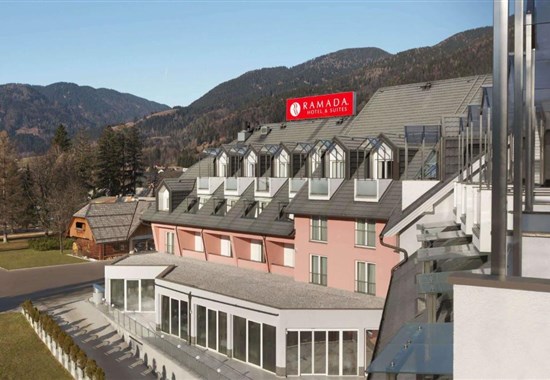 RAMADA HOTEL & SUITES - Kranjska Gora