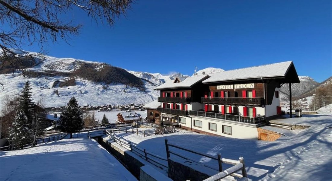 HOTEL TEOLA