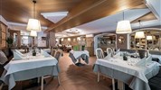 HOTEL VITAURINA ROYAL