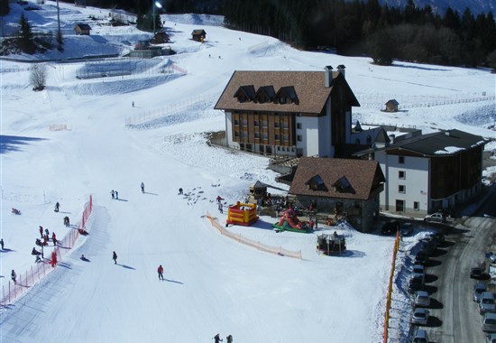 HOTEL SPORTUR - 