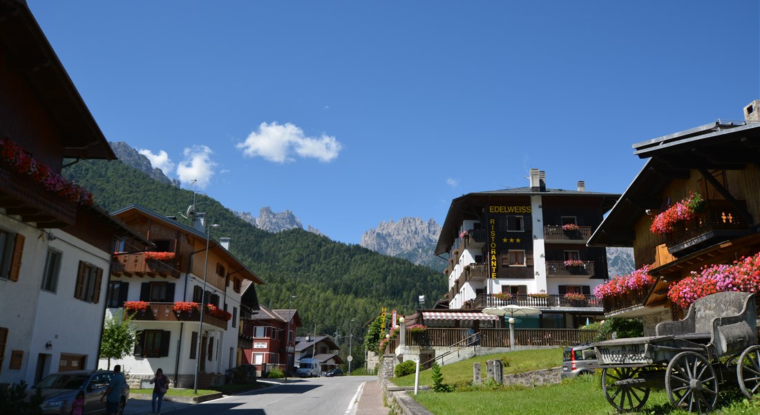 Forni di Sopra - letní Dolomity