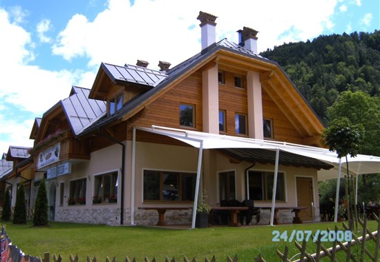 APARTMÁNOVÝ DŮM GIORGIA - letní pobyt - Tarvisio - letní Alpy