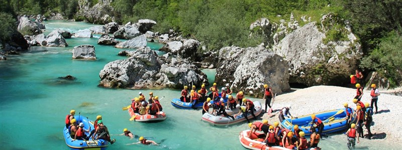 soca_white_wather_rafting_slovenia1